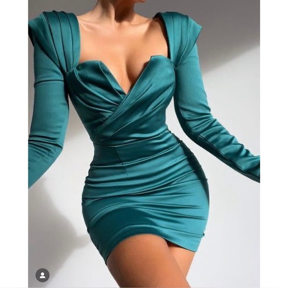 Miss Circle Dresses & Skirts - Miss Circle Teal Faye Long Sleeve Satin Dress Size M
